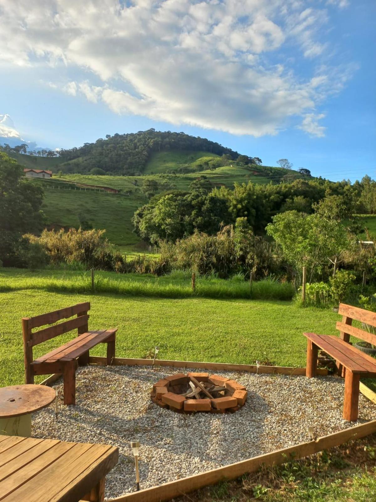 Chales Refugio No Campo Santo Antônio do Pinhal Eksteriør bilde